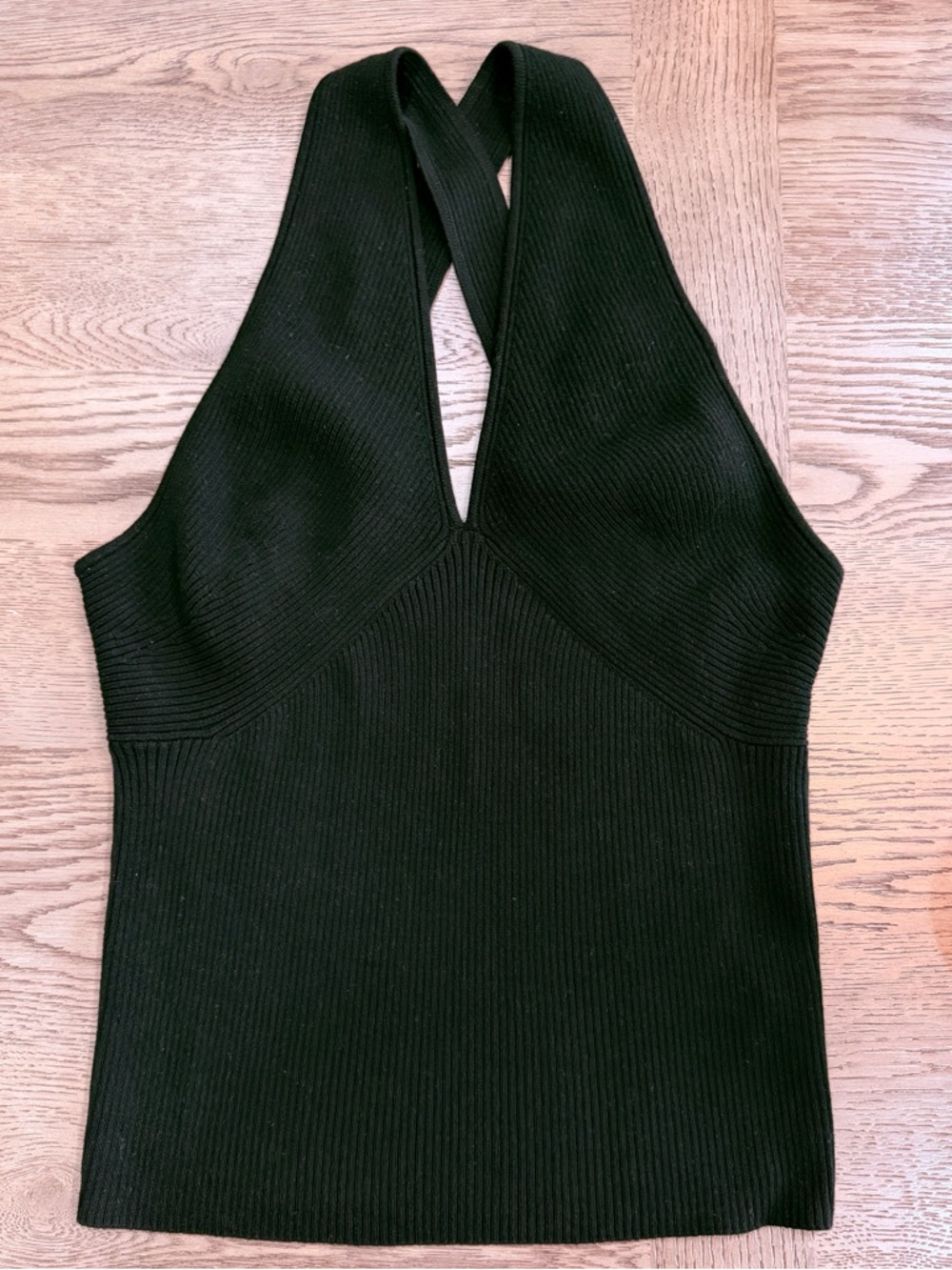 NEW- Banana Republic Linen-Blend Black Ribbed Cross-Back Halter Camisole